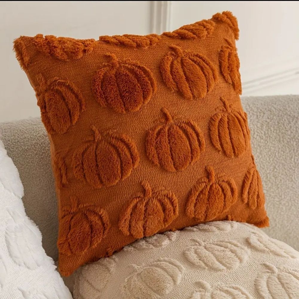 Plush Faux Fur Jacquard Autumn Pumpkin Throw Pillow Zipper Closure 18" X 18"